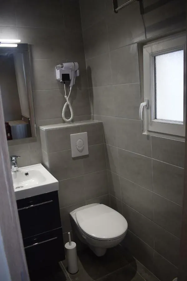 Puy De Dome Hotel